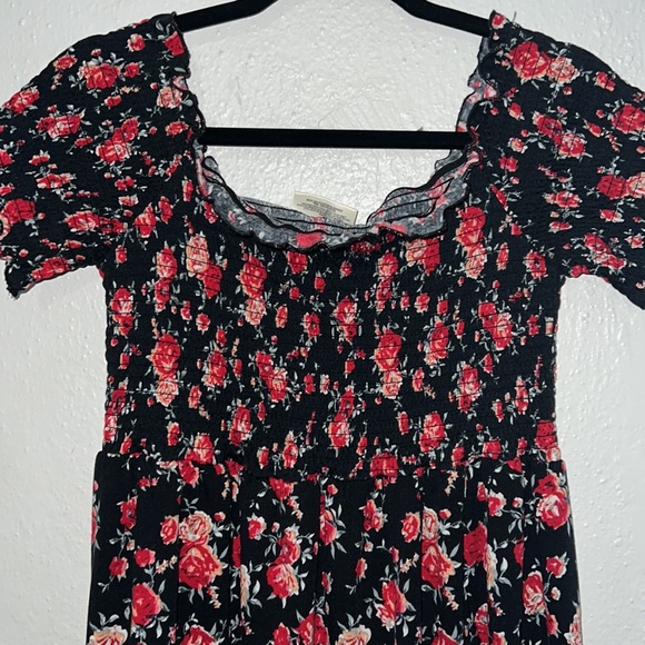 Dress - Picture 4 of 5